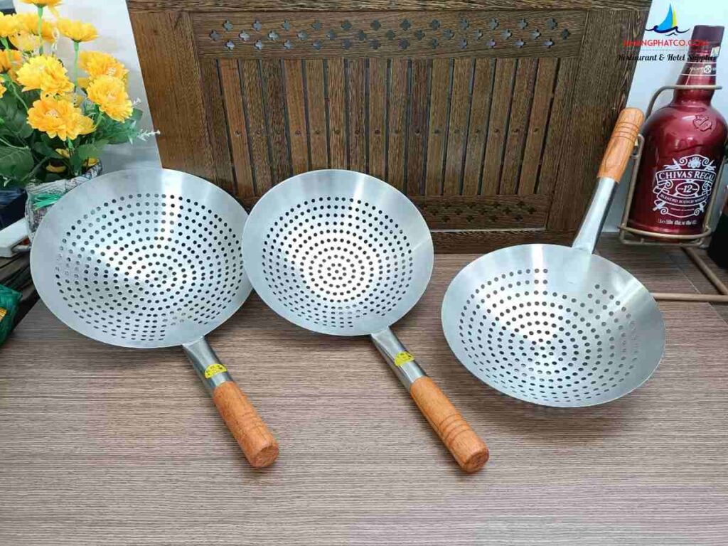 Vợt xương inox cán gỗ 30cm #30 182502 - Khang Phát Co.,Ltd