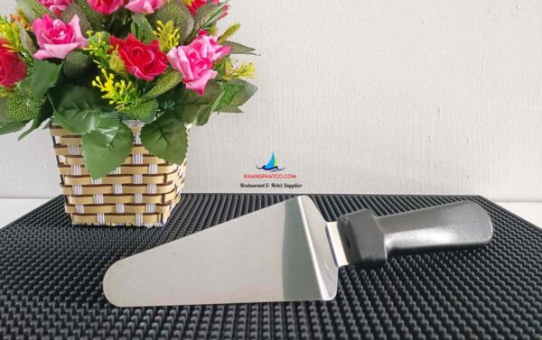 Xúc bánh pizza 900B