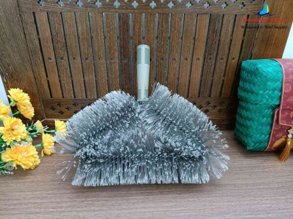 Chổi quét mạng nhện