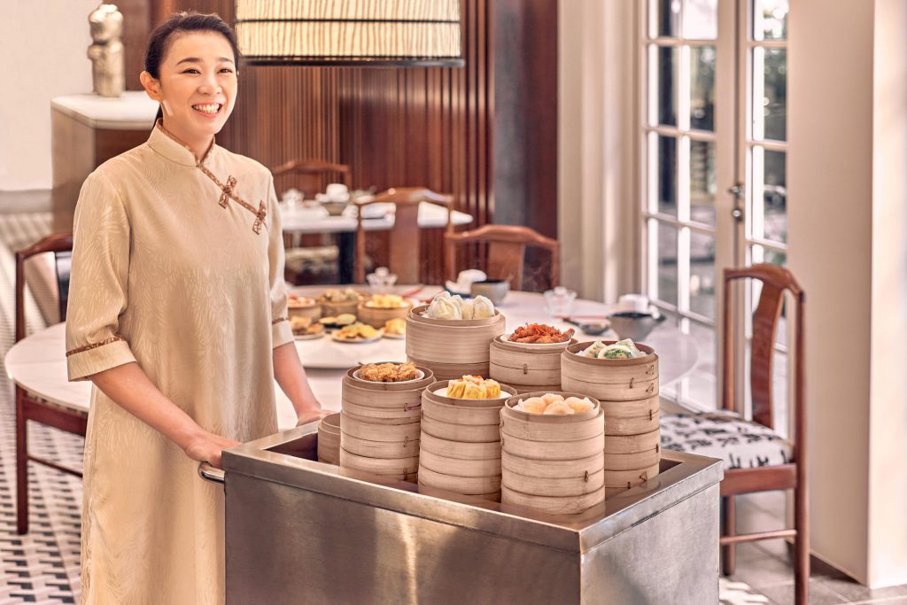 Các loại hình phục vụ Buffet phổ biến Xe day Dimsum Buffet luu dong - Các loại hình phục vụ Buffet phổ biến