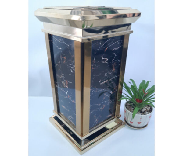 Thùng rác lễ tân số 3 màu đen 1